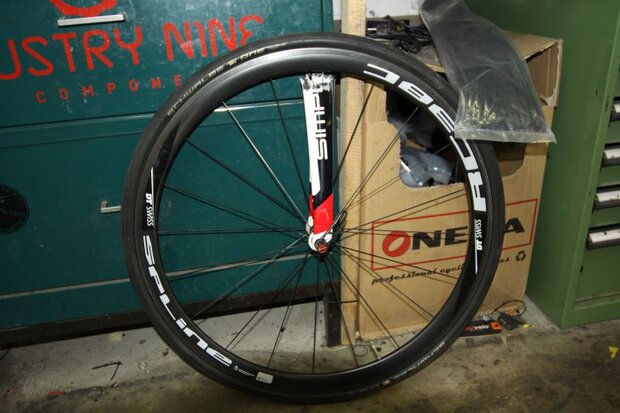 Gabelbruch am Carbon-Gravelbike – zuverlässige Gutachten in München